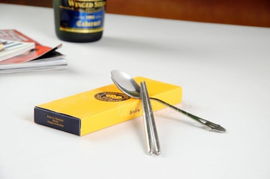 笑脸扭曲勺 创意家居礼品的不锈钢惊喜